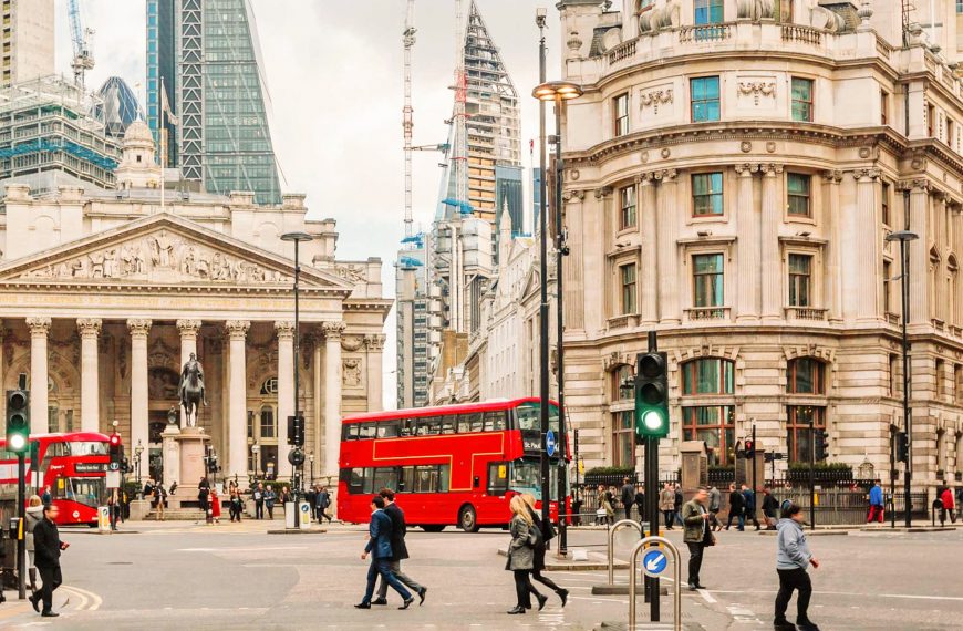 Top 12 Highest-Earning Companies in London, UK - Dabrando